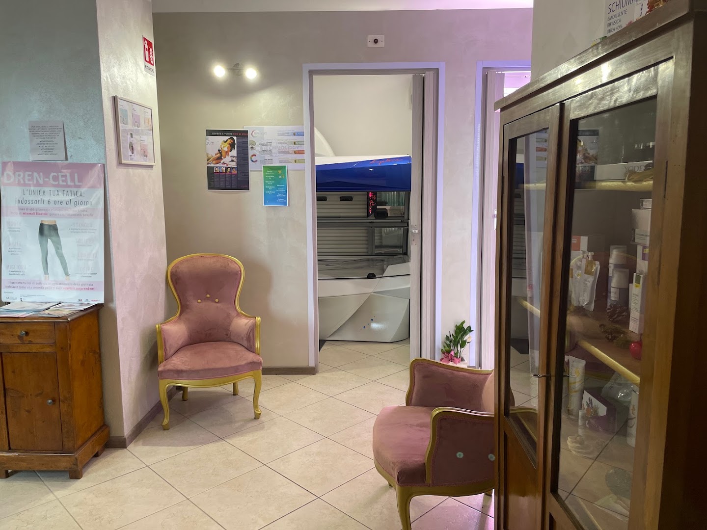EMOZIONI - Estetica & Solarium di Desy Regonini · Foto 2